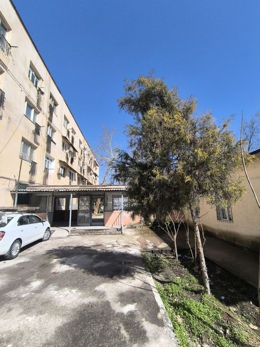 Продам 2-х комнатную. 2/3/4 Спутник -4. 36 кв м.