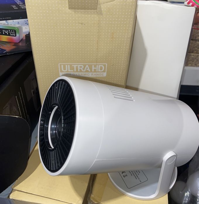 AMX100 Мини Bluetooth проектор, поддържащ 4K 1080P преносим,