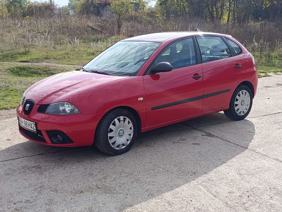 Seat Ibiza 2006 benzină, 1.700 € — imagine 1