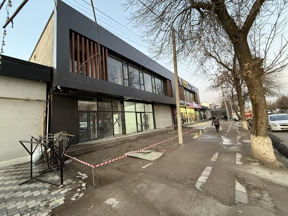 АРЕНДА кадшва бозар факат 2 етаж колди 340 кв