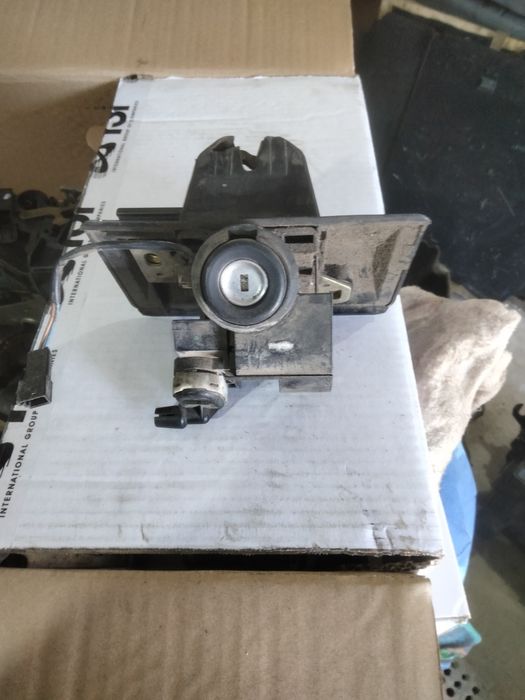 Запчасти на Мерседес