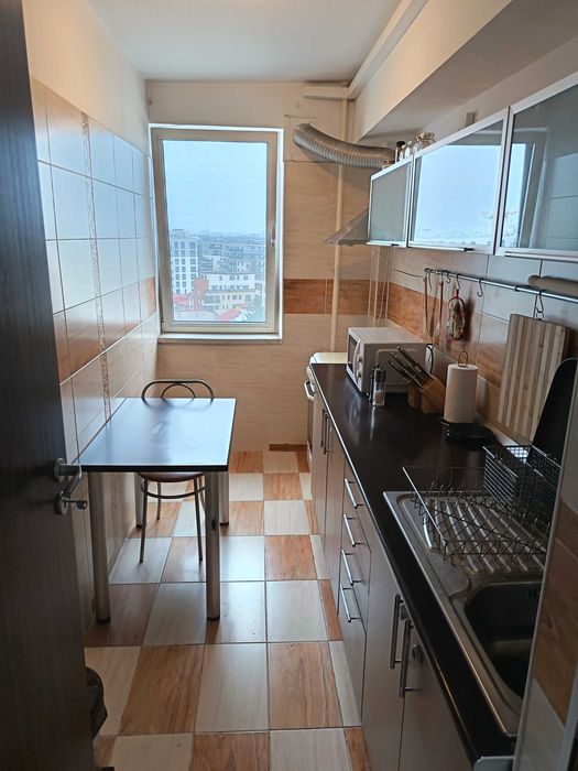 Apartament 4 camere, decomandat, 75 mp, Calea Grivitei, iesire metrou