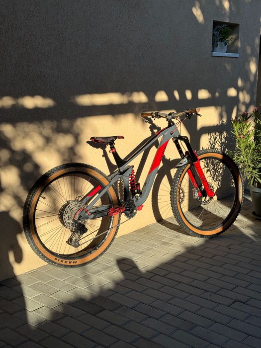 Bicicleta enduro