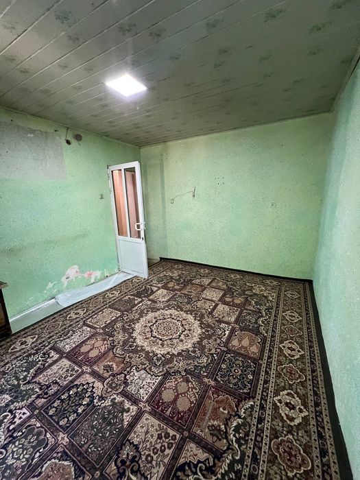 2/1/2  сотилади. 63м²