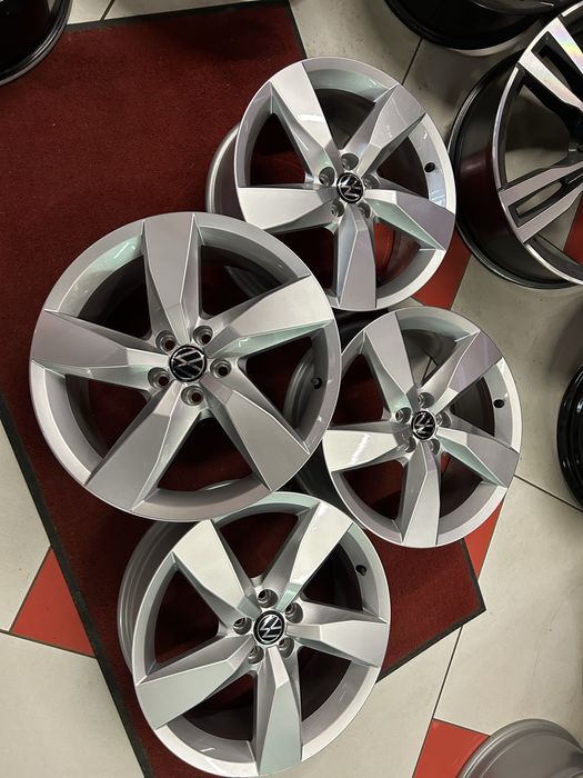 17 Цола 5х100 Skoda Scala Kamiq Fabia VW T Cross Tiago Polo  Original