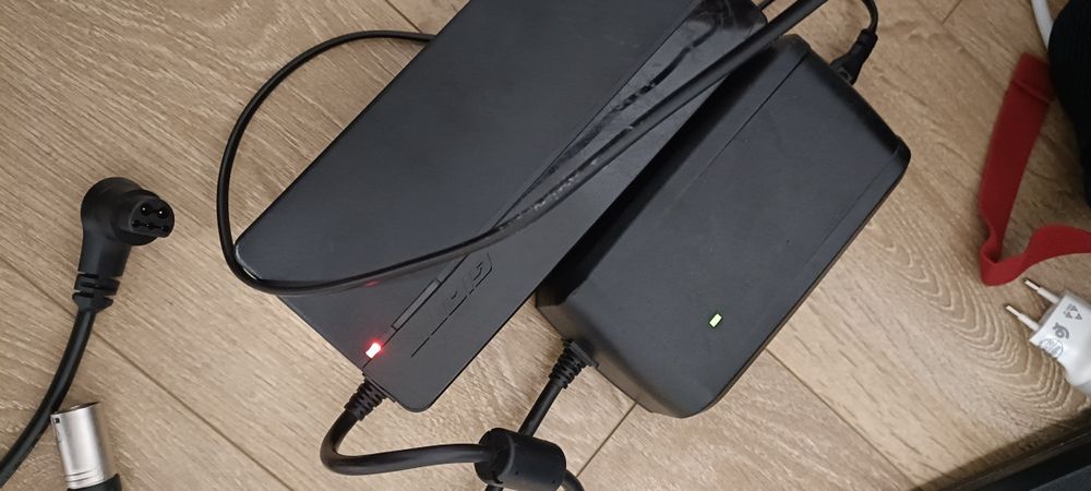 Incarcator GIANT Smart 6A  Energypak 5 PINi bicicleta electrica e bike