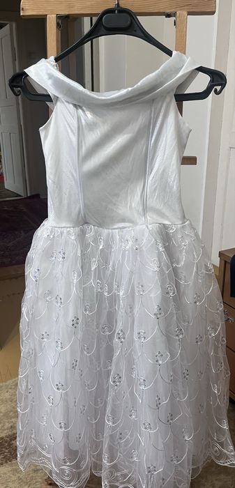 Платье в хорошем состоянии