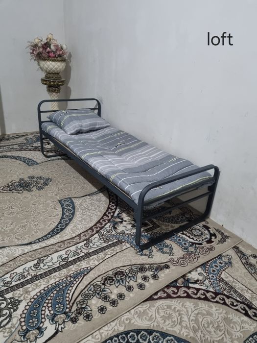 Бир этажли кроват