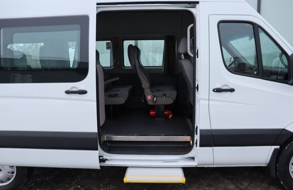 Микроавтобус до 20 мест Поездки в Ташкент Бухару Хиву Шахрисабз Денов.