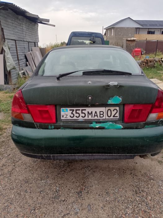 Срочно продам Mitsubishi carisma