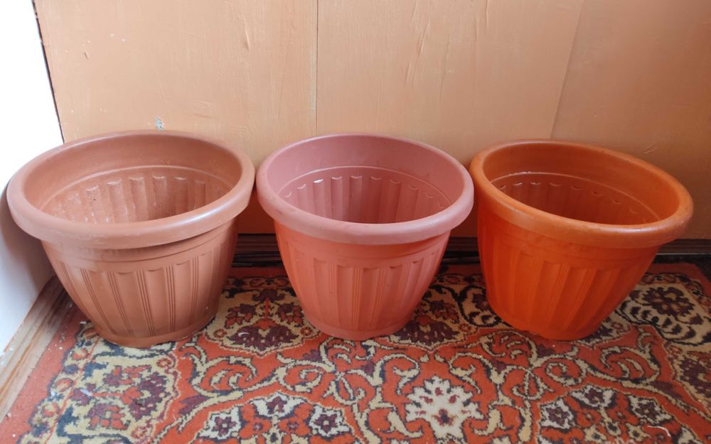 Большие горшки новые