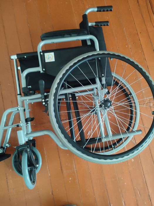 Инвалидная коляска