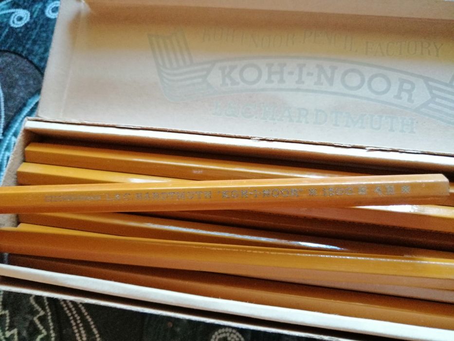 Моливи L&C. Hardimuth