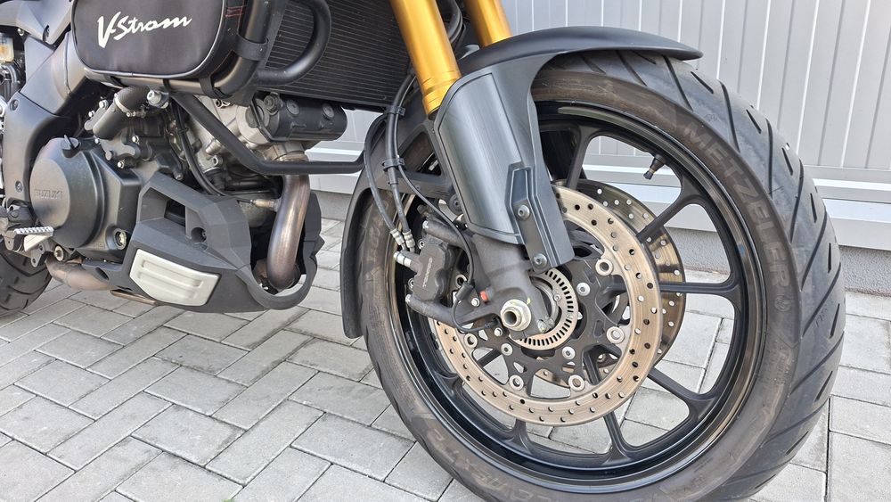 MotoFly vinde Suzuki DL1000 V-Strom 2014