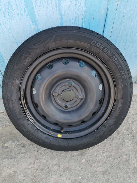 Автошины на дисках R15 195x55 б/у 2шт.