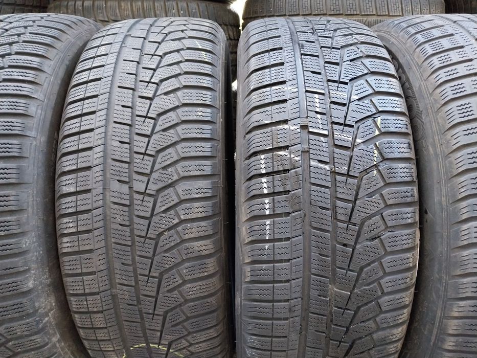 Anvelope second iarna 225 60 R18 Hankook 2021