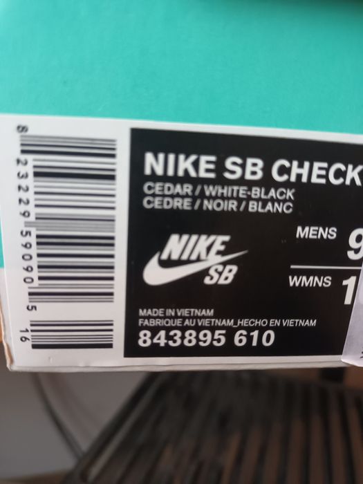 Nike SB nr. 42,5 Noi