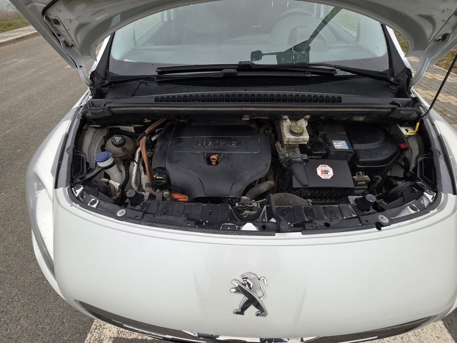 Peugeot 3008 hybrid 2014