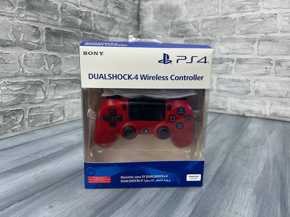 Джостики PlayStation 4
