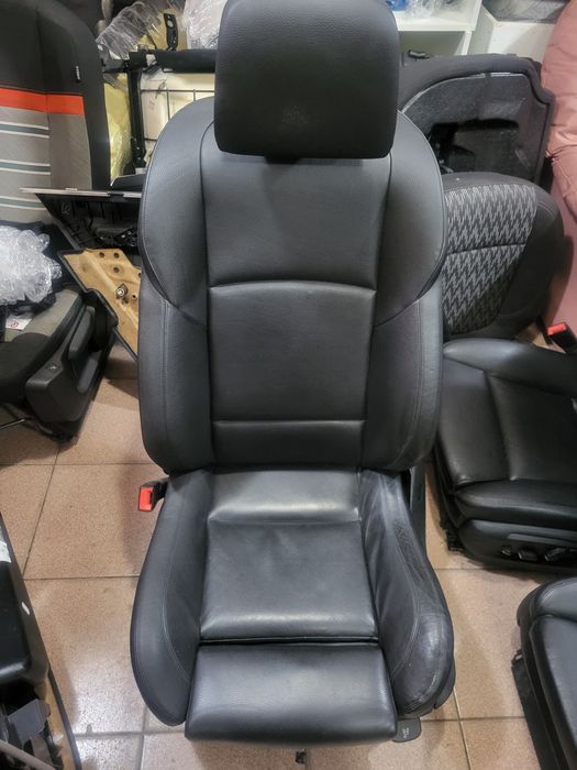 Кожено рекаро за BMW F07