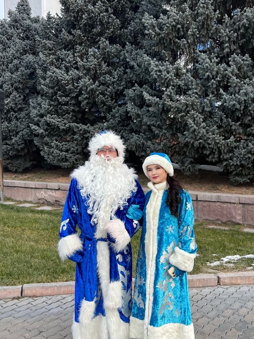 Дед Мороз и Снегурочка