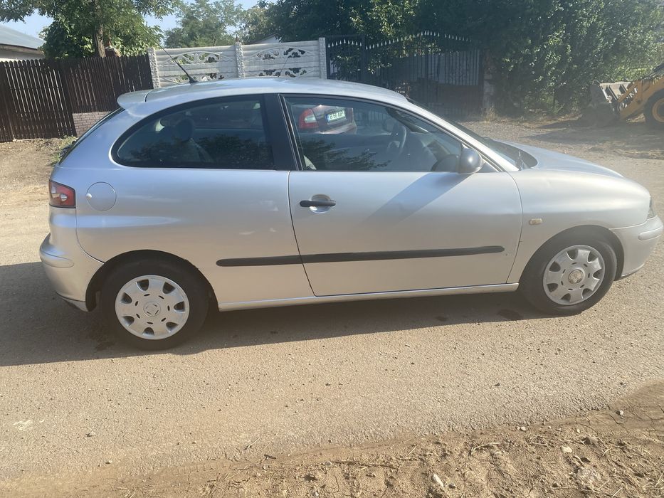 Seat ibiza 12 benzina