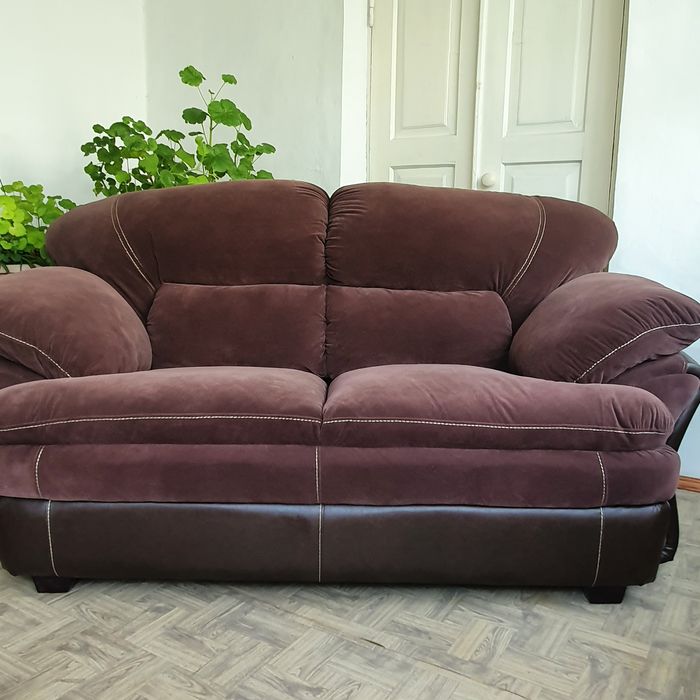 Мягкий уголок из бархата