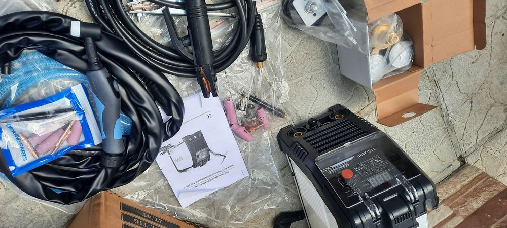 Немски Електрожен /Аргон Starkwerk 200p работещ със всички видове електроди