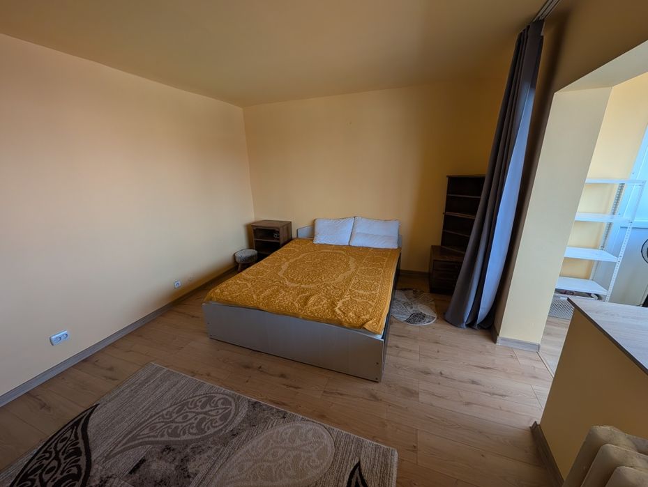 Inchiriez apartament cu 1 cameră