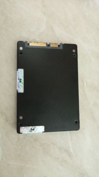 SSD sata MICRON 5300 pro 3480gb