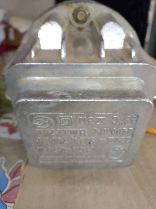 Продам насос погружной