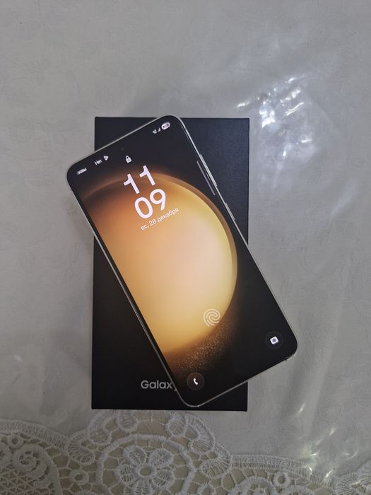 S23 в идеальном состояний 256гб, есть торг