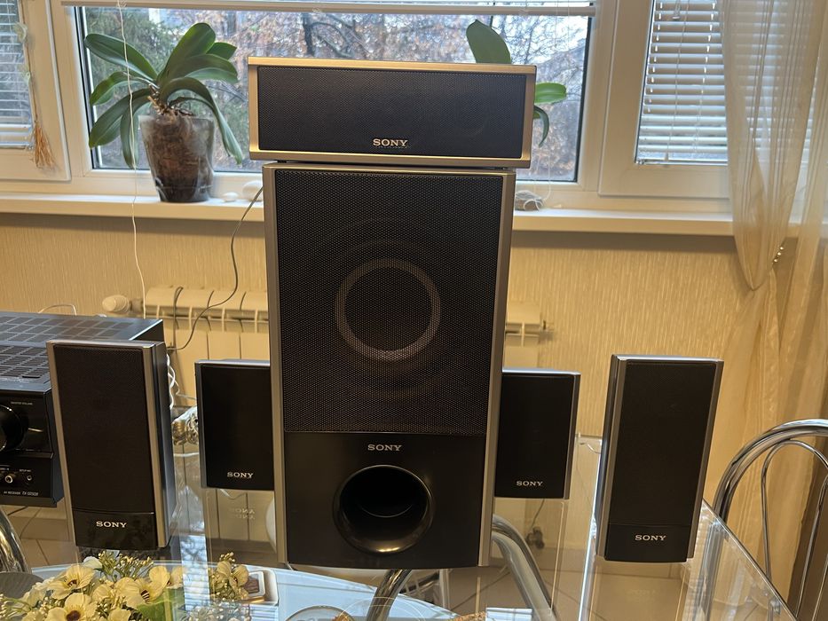 5+1 Колони и буфер SONY