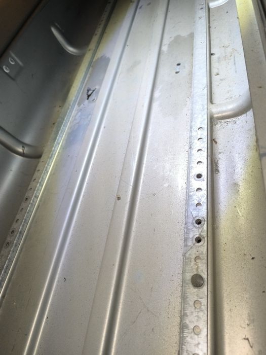 Продавам куфар (автобокс) за МПС.