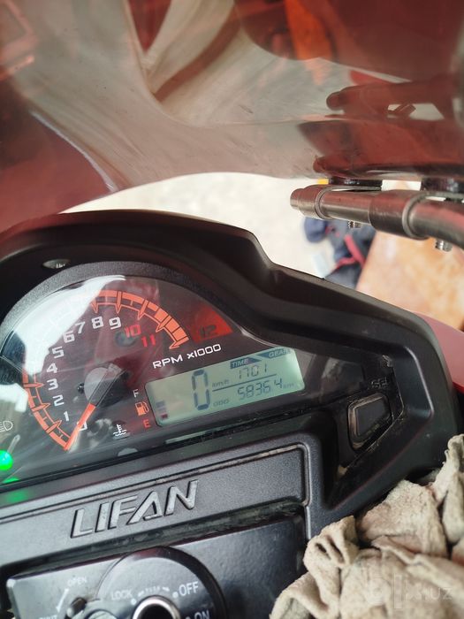 Lifan kp 200 sotiladi