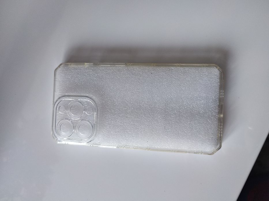 Кейсове за iphone 13 pro