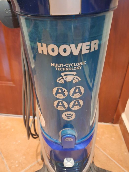 Продавам прахосмукачка hoover