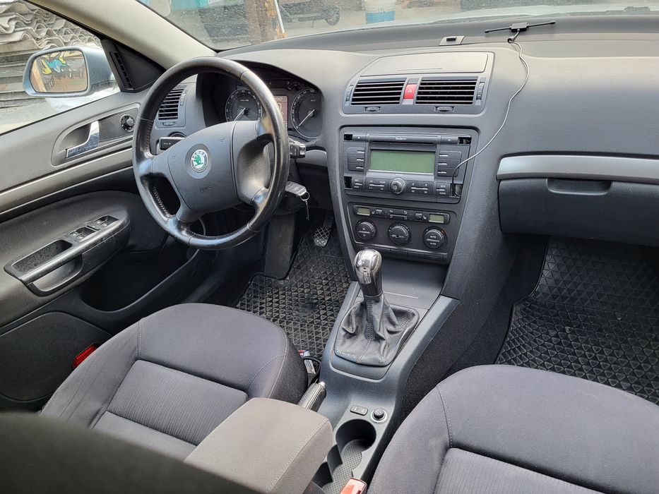 SKODA Octavia 2005 — imagine 5