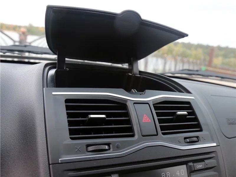 Бардачок и рамка под андройд Гранта Фл