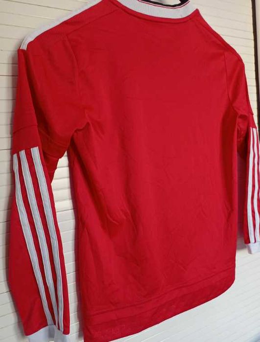 Оригинален детски екип на Манчестър Юнайтед - размер 140