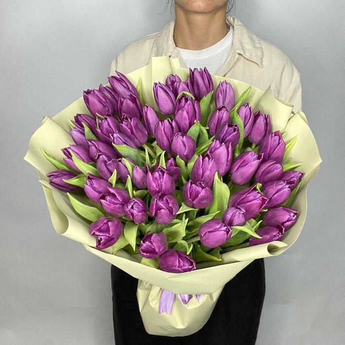 Тюльпаны пышные букеты