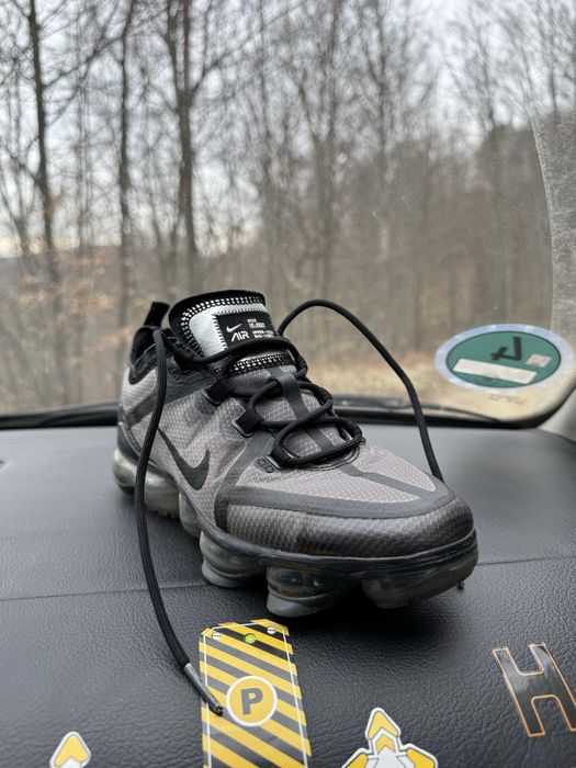 Vand adidasi vapor max marimea 36,5