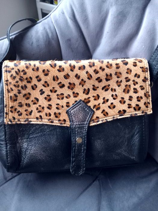 Нова чанта от естествена кожа и естествен косъм