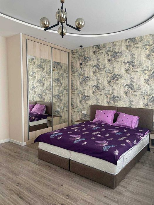 ПРОДАЕТСЯ 3/5–6/6 135м2 ЖК Дархан на: ул. Асака