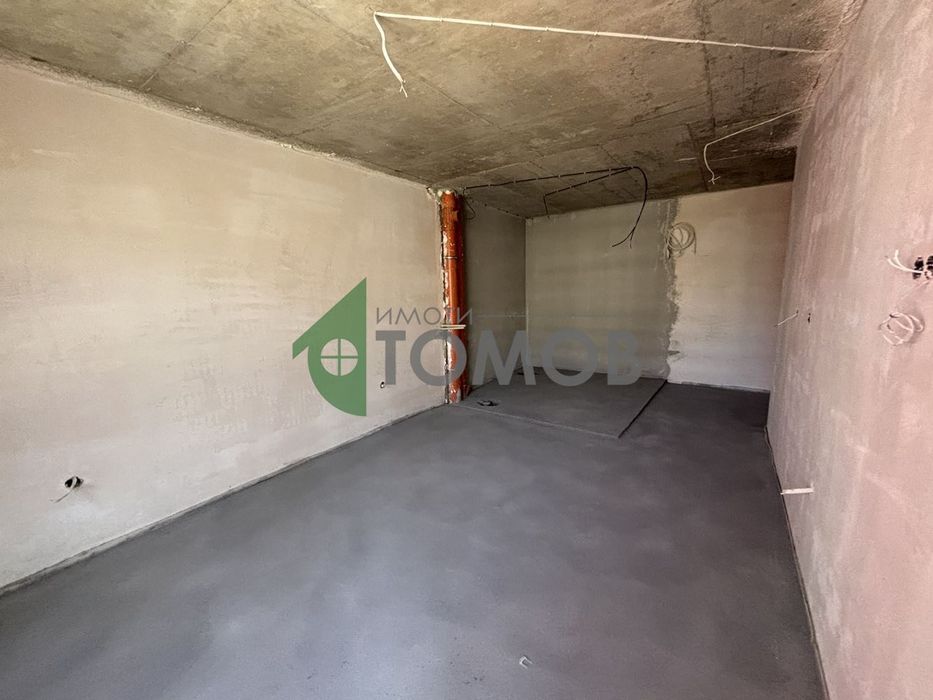 Просторен многостаен апартамент в кв. Аязмо