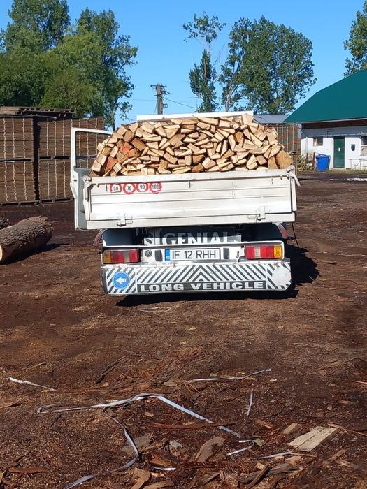 Vând lemne de foc esență tare mă deplasez pe orice distanta detalii în