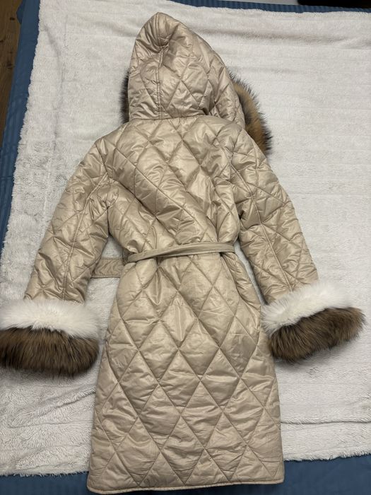 Дамско палто с естествен косъм