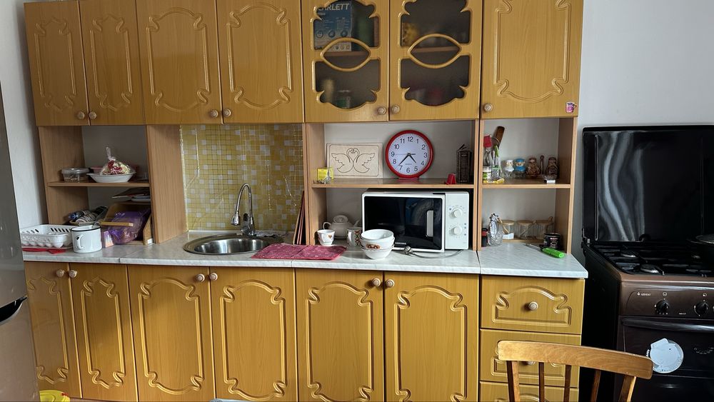 Кухонные гарнитуры