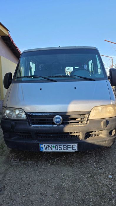 FIAT DUCATO 2002 , 6 locuri plus spatiu de transport marfa