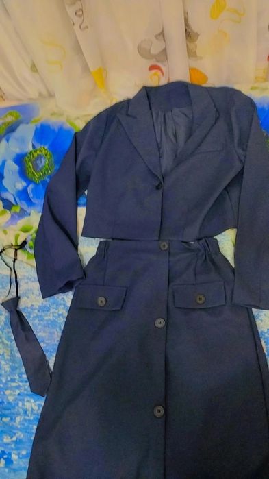 Продоется кастюм юбка